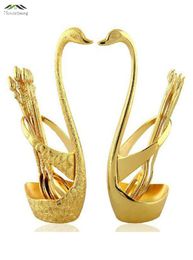Gold swan fruit fork dessert set Fashion creative suits Luxurious gold fruit dessert fork cutlery quality wedding gift WD 575996051