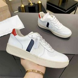 Vja 2024 French Brazil Green Low-Carbon Life V Organic Cotton Flats Platform Sneakers Vejaon Womens Casual Classic White Designer Mens Loafers Vejaon Sneakers 88 626