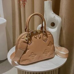 Designer bag Shell Bag Embroidery Leather Handbag Shoulder Women Purses Handbags Designers Bags Designer Women Bag Luxury Messenger Bags