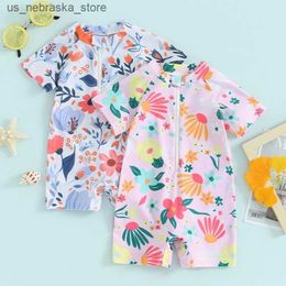 One-Pieces Preschool girl Rush protective swimsuit hoodie with zipper short sleeved floral print childrens swimsuit baby swimsuit Q240418