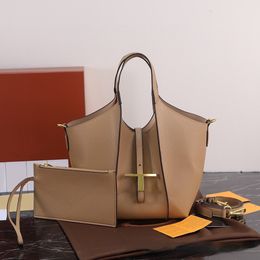 Designer Bags Women New Fashion Large Capacity Leather Bag Senior Sense Top Layer Cowhide Bag European and American Style Bag