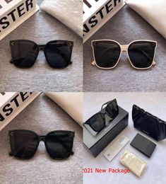 2021 New Korean Design Sunglasses Men Trendy Large Frame Sunglasses Women Vintage Sun glasses Original Package HER X07161942431