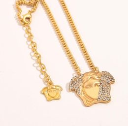 Fashion Women Designer Necklace Chunky Choker Pendant Chain Crystal 18K Gold Plated Stainless Steel Face Necklaces Statement Weddi6144319