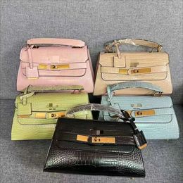Handbag Designer Hot Selling 50% Off Shoulder Bags New Fashion Bag Crocodile Solid Colour Handheld One Shoulder Crossbody Womens