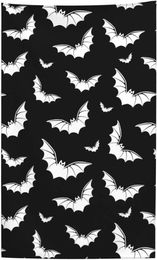 Microfiber Gothic Bat Beach Towel Funny Halloween Bats Goth Retro Black and White Bath Towels Pool Swim Towel Travel Bathroom 240415