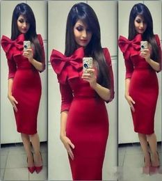 2018 New Arrival Elegant Cocktail Dresses with Sleeves Jewel Neck Sheath Knee Length Red Satin Christmas Party Dresses with Big Bo9593469