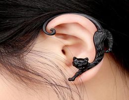 Gothic Punk Rock Cat Bite Ear Wrap Cuff Earrings For Women Fashion Voluptuous Kitten Cuff Earrings 1pc58735112980515