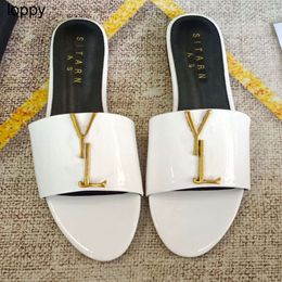 New Designer Slippers Sandals Slides Platform Outdoor Fashion Wedges Shoes for Women Non-slip Leisure Ladies Slipper Casual Increase Woman Sandalias Slippers