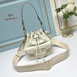 P280-3 High quality cowhide bucket bag can be shoulder-to-back, cross-body can be carried, portable, stylish, daily wear necessary size 16x19x11cm