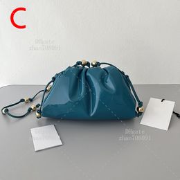 Clutch bag 10A TOP quality Mini designer bag 22cm patent leather crossbody bag lady shoulder bag With box B115