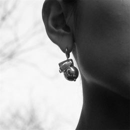 Fashion Niche Design Geometric Spherical Pendant Earrings for Womens Light Luxury Commuting High-end Charm Accessories Trend