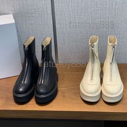 5A ряд белый гладкий кожаный лодыжка chelsea boots платформы на молнии на молнии на ногах.