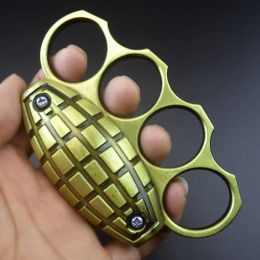 Knuckles Shape Muskmelon Grenade Hand Clasp Fist Iron Four Finger Tiger Boxing Ring with Car Equipment Brace Defence