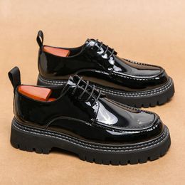 Casual Shoes Mens Loafers Men Leather Fashion Oxfords All-match Lace-Up Footwear Thick Bottom Classic For Wedding