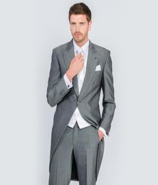 2019 New Arrival Custom Made Groom Tuxedos Business SuitsJacketPants Fashion Men039s Tailcoats Wedding Suits2181871