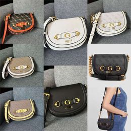 Handbag Designer Hot Selling 50% Off Shoulder Bags Gusing Homes New Fashionable and Trendy Print Hanging Bag Chain Spliced Single Shoulder Crossbody Womens