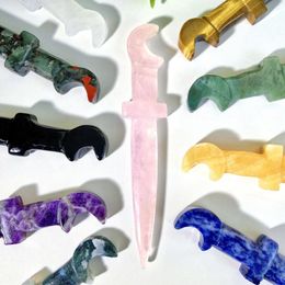 Decorative Figurines 1PC High Quality Random Moon Knife Natural Crystal Carving Gemstone Jewellery Glitter Healing Birthday Gift Women