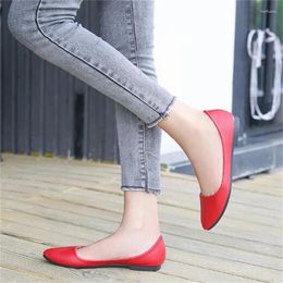 Casual Shoes Spring Summer Female Pointed Toe Flat Korean Version Fashion Shallow Mouth Large 40-46 Size Women Single Red