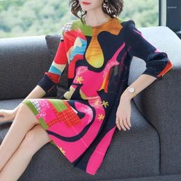 Casual Dresses Fashion Dress In Spring Fashionable Miyake Pleated Loose Slim A-line Skirt Medium Length Large Size Autumn Wear