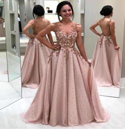 Sheer Crew Neck Long Prom Dresses Pink Tulle Lace Applique Beaded See Through Back Floor Length Formal Party Evening Gowns3901893
