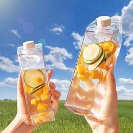 Water Bottles 500ml/1000ml Milk Carton Bottle Transparent Plastic Portable Clear Box For Juice Tea Drinking Cup BPA Free