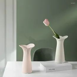 Vases Creative Petal Shape Ceramic Vase Ornaments Nordic Wind Home Decoration Living Room Hydroponic Flower