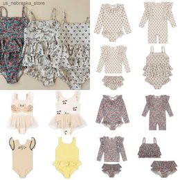 One-Pieces 24ss KS Baby Girls swimsuit one-piece swimsuit cute print childrens swimsuit girl swimsuit childrens bikini set Q240418