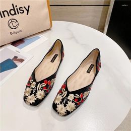 Casual Shoes Cloth Loafers Flat Embroider