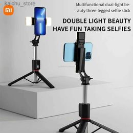 Selfie Monopods 1.3M Selfie Stick Portable Telescopic Pole Wireless Bluetooth Tripod Stand with Remote Control for Huawei IPhone Y240418