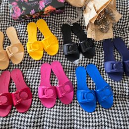 Multi Colour Boutique Womens Slippers Fashion Style Designer New Style Slippers High Quality Girls Couples Family Casual Shoes Summer Travel Beach Charm Slippers