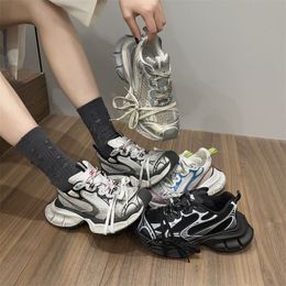 Summer 3 3.0 3xl paris designer sneaker shoes men track 9.0 trainers retro phantom mesh luxury shoes personalized shoelaces classical hip hop street sh029