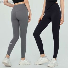 Desginer Alooo Yoga Pant Leggings Nude High Waist Tight Womens Running Fitness Pants Honey Peach Hip Lifting Sports Tights