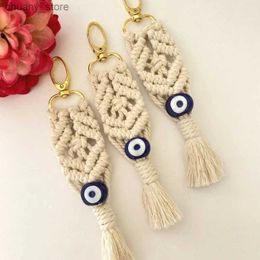 Keychains Lanyards Bohemian handmade Macrame tassel hanging decoration Trkiye Evil Eye and blue glass eye key chain used for home and car decoration Y240417