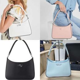 Handbag Designer Hot Selling 50% Off Shoulder Bags Gus New Simple Solid Colour Letter Underarm Dumpling Bun Moon Single Shoulder Crossbody Womens Bag