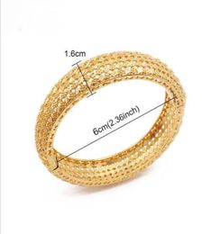 4Pcs Dubai Jewellery Couple Bracelet Copper Gold Colour Bride Wedding charms Bangles For Men Women Jewellery Y112685007279387110