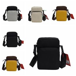 Designer Travel Shoulder Bag Women MenNylon 5 Colors Cross Body Premium Quality Shoulder Bag for Sport Running Hiking