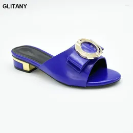 Dress Shoes Latest Design Decorated With Rhinestone Mid Heels Ladies Slippers Sexy Women Sandals Female Wedding Party Pumps