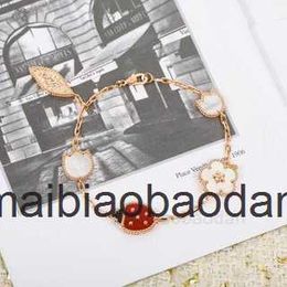 Designer 1to1 Bangle Luxury Jewellery Fanjia Leaf Grass Ladybug Five Flower Bracelet Female Electroplated True Gold Non fading White Fritillaria Live