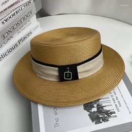 Berets Ultra-light PP Sun Protection Straw Hat Korean Style Elegant Flat Simple Foldableable Travel Shopping Top