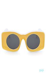 New Hip Hop Sunglasses for Men Women 400331 Unique Concave Design Square Frame Round Lens Avantgarde Style Fun Plastic Shades4489031