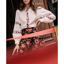 Women's Blouses French Retro Style Flower Embroidery Women Blouse 24 Spring Commuting Lantern Long Sleeve Shirt Tops