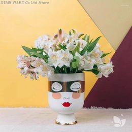 Vases European Style People Face Ceramic Vase Simple White Dried Flower Arrangement Pen Holder Accessories Home Decoration