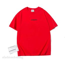 Designer Survetement Shirt Streetwear Hip Hop Oversize Quality Vetements Shirt Short Sleeve Tee Big Tag Patch VTM Tshirts Embroidery Black White Red Size S-2XL 557