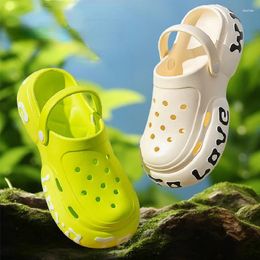 Slippers 2024 Waterproof Summer Outdoor Women Sandal Soft Sole Platform Garden Shoes Thick Soled Perforated Women's