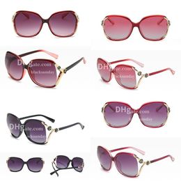 Luxury Women Sunglasses Designer Large Frame Sunglasses Womens Outdoor Trendy Sun Glasses Fashion Festivals Gift