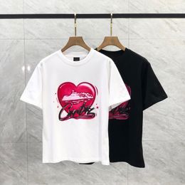Europe UK 24ss Men Red Love Heart Print Cotton Tee Women Casual T Shirts Summer Short Sleeve Skateboard Tshirt 0418