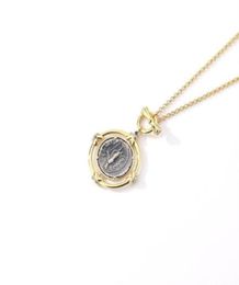 2022 new retro relief ancient coin necklace female niche design European and American light luxury personality OT buckle pendant6127569
