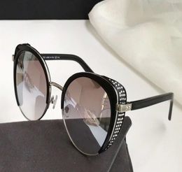 GABBYFS Designer Sunglasses with Stones Mirror Sunglasses occhiali da sole Shades Women Sunglasses New with Box3616026