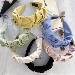 Hair Rubber Bands High-grade Pleated Solid Color Fabric Headbands Fashion Hair Accessories For Women Trendy Wide Side Hair bands Hairband Girl New Y240417