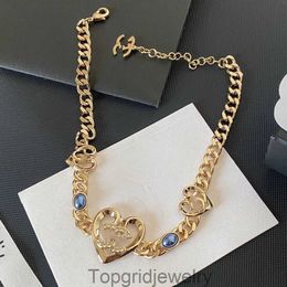 Ashion Designer Brand Letter Neckles a pendente da uomo Luxury Womens Golden Chain Golden Geometric 18K Gold Lock Neck Collace Catene Gioielli Gioielli Accessori regalo